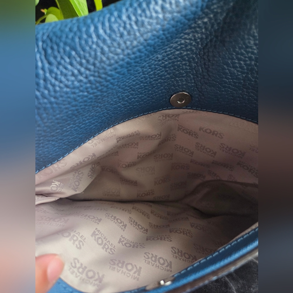 Michael Kors Blue Leather Hand Bag - Picture 5 of 7
